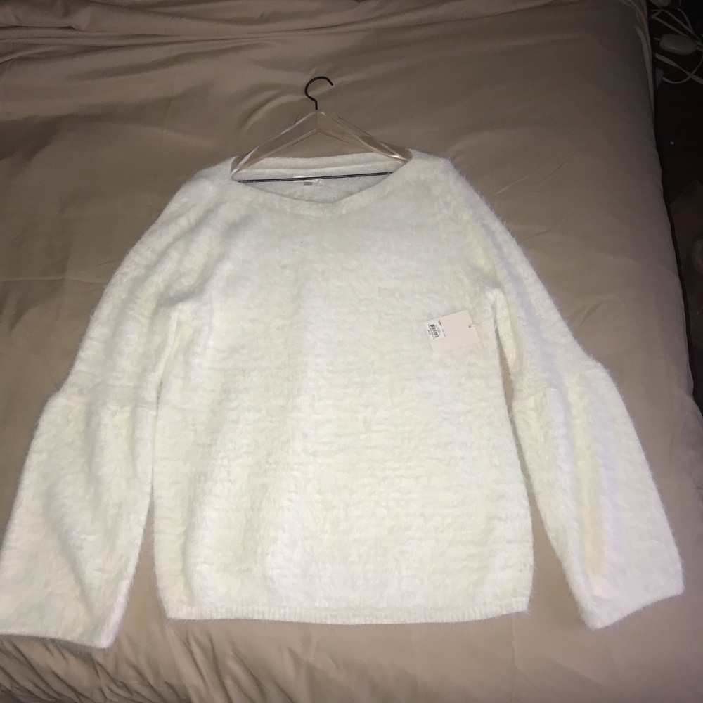 Lauren Conrad Sweater